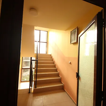 Sea Grace Ξενοδοχείο με διαμερίσματα Νεσέμπαρ