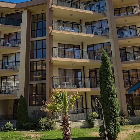 Ξενοδοχείο με διαμερίσματα Sea Grace